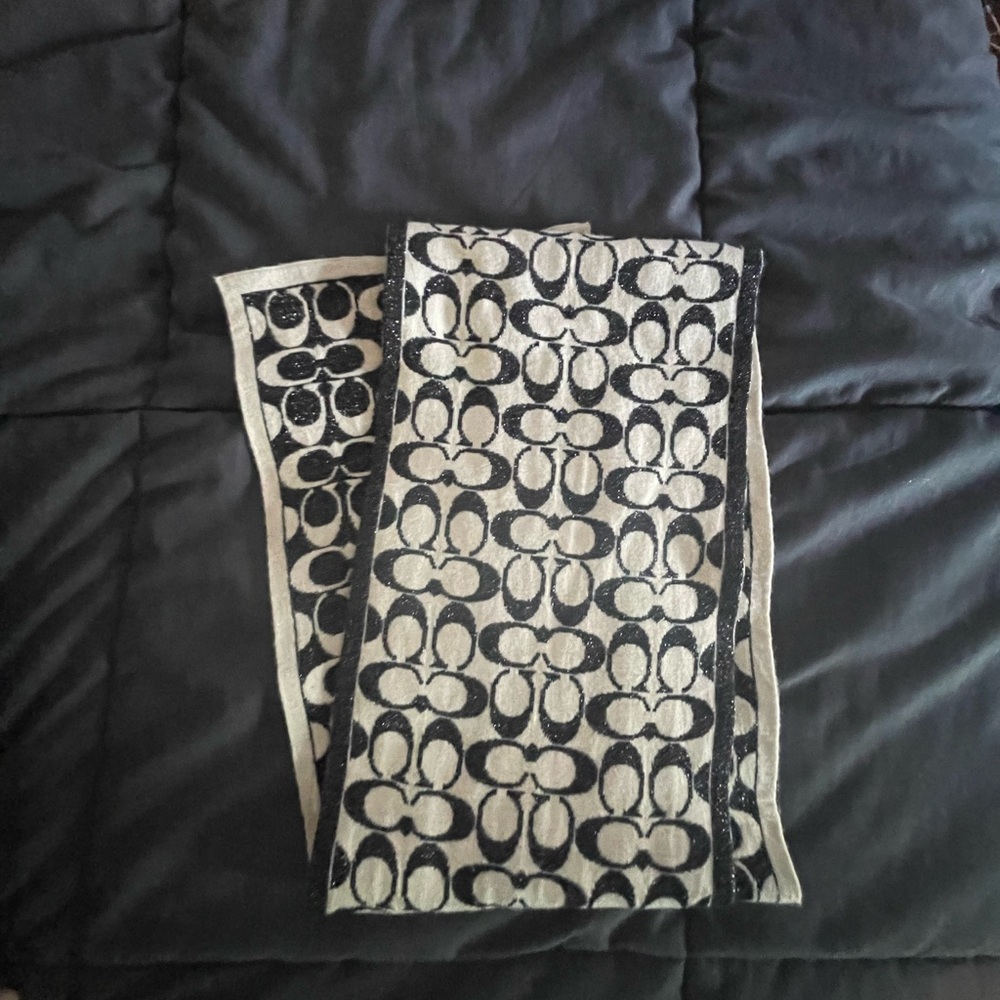 Coach scarf